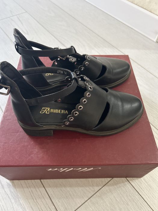 Летняя женская обувь