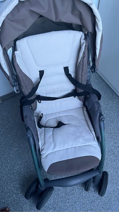 Продам коляску в хорошем состоянии