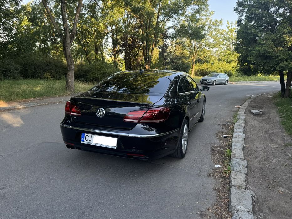 Vând Volkswagen Passat CC Facelift