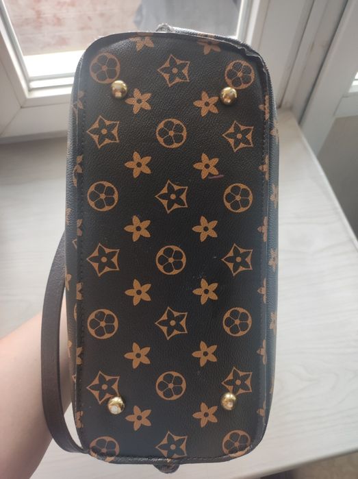 Сумка Луи Витон меняю