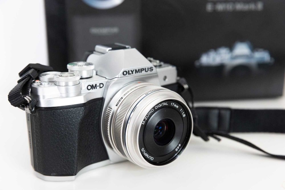 Olympus OM-D E-M10 Mark III + Olympus 17mm f/1.8 – kit complet