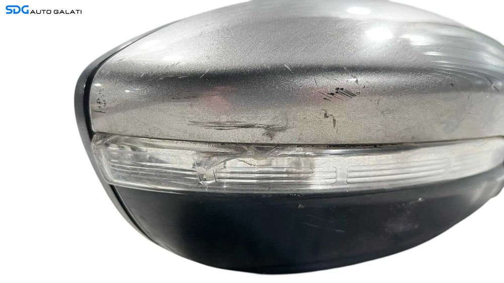 Oglinda Electrica Dreapta Volkswagen Passat B7 Break 2010 - 2015 ( Semnalizare Spartă ) Culoare Gri Inchis Cod 3C085793 A [L5740]