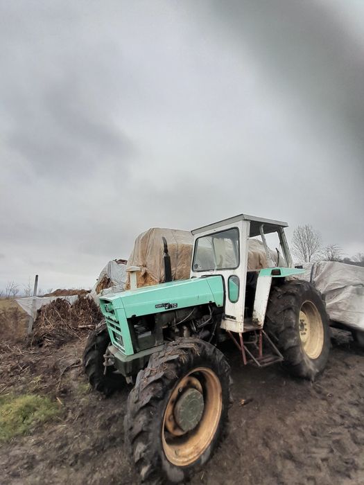 Vând tractor bun