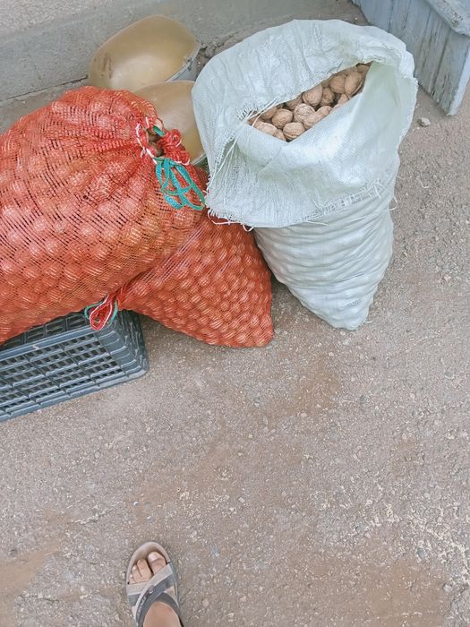 Орехи грецкие свои