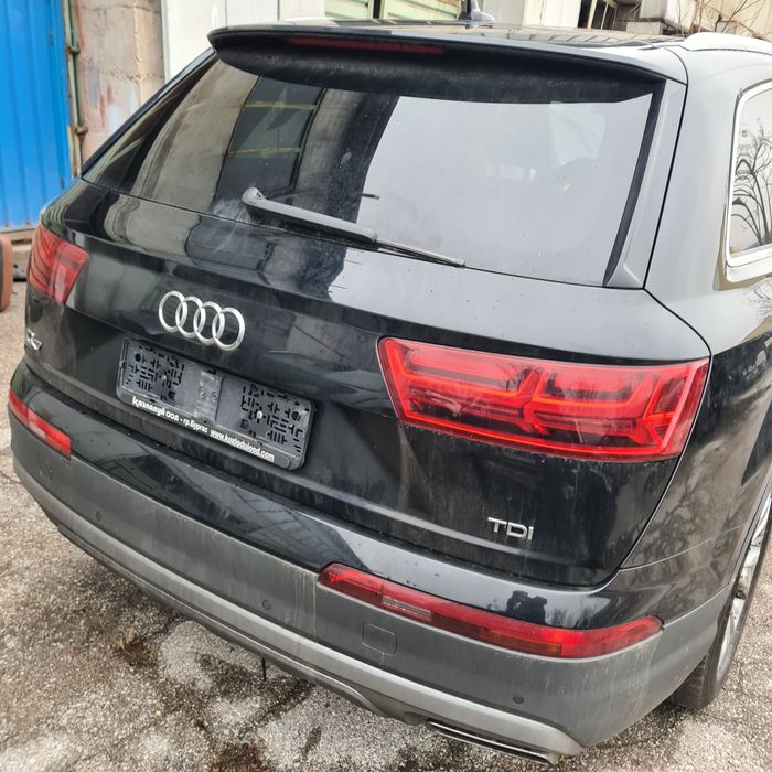 Ауди кю7  audi Q7 3.0тди 272к.с. на части