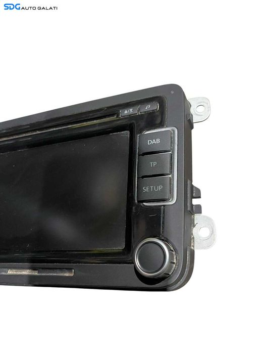 Radio CD Player Fara Safe Code Volkswagen Passat B6 2005 - 2010 Cod 3C8035195H [S0127]