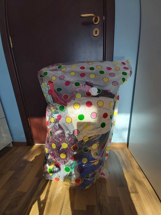 Чували с детски дрехи за момиченце 6години /момченце на 4-5 години