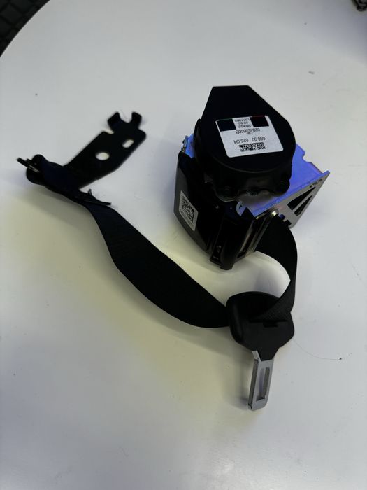 Centura mercedes w213 628420600B an 2020