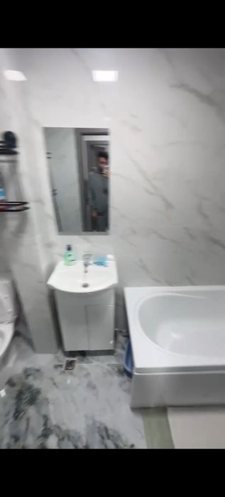 Garsoniera de vânzare