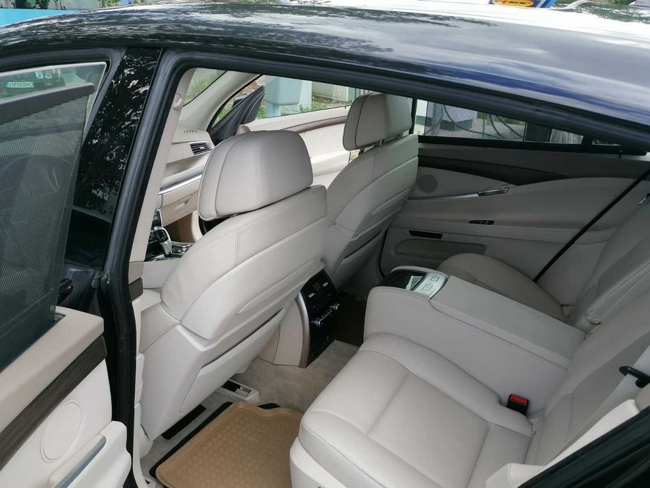 BMW 5 Series 2010 — imagine 5
