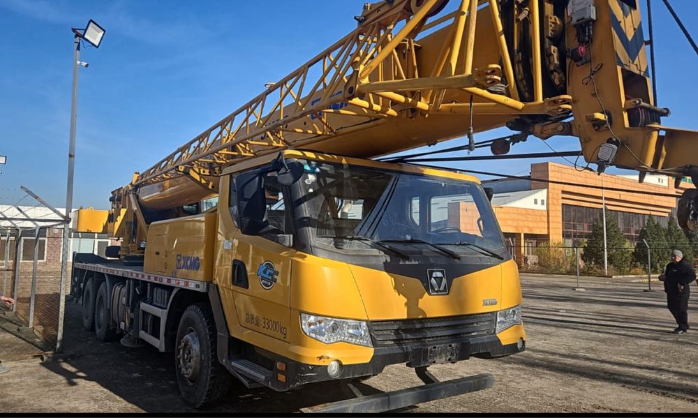 Автокран, длинномер разные техники