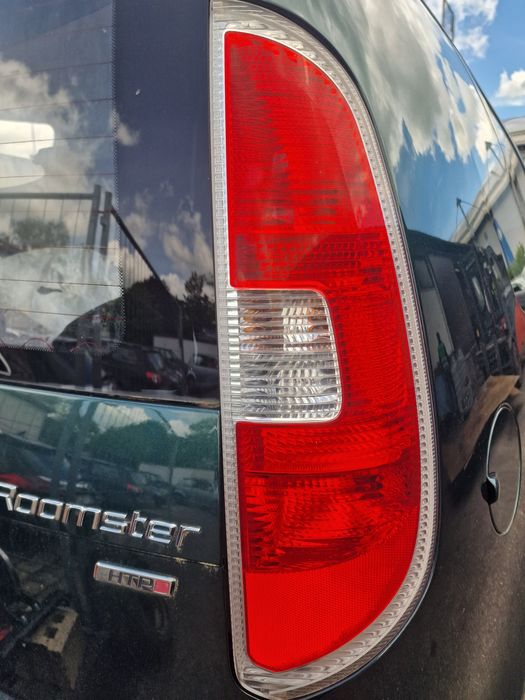Stop/stopuri Skoda Roomster