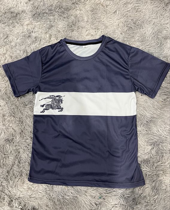 Продается футболка