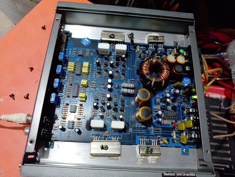 Amplificator statie auto Mac MPX2000