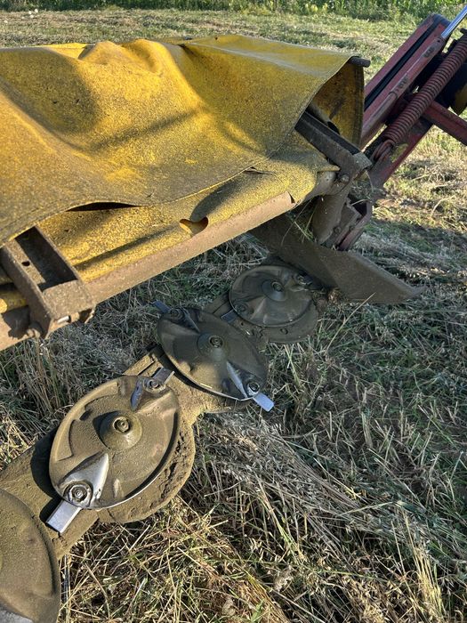 Vând cositoare de 2m