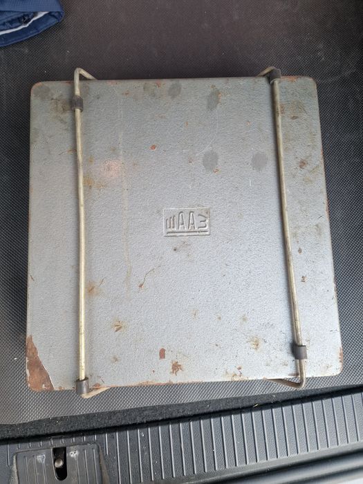 Arzator camping  pe gaz sau benzina