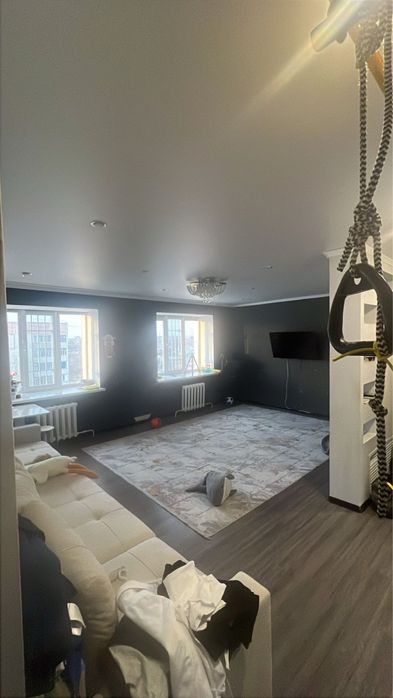 Продам просторную квартиру