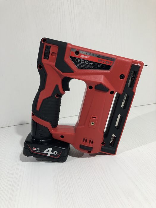 Capsator Milwaukee M12