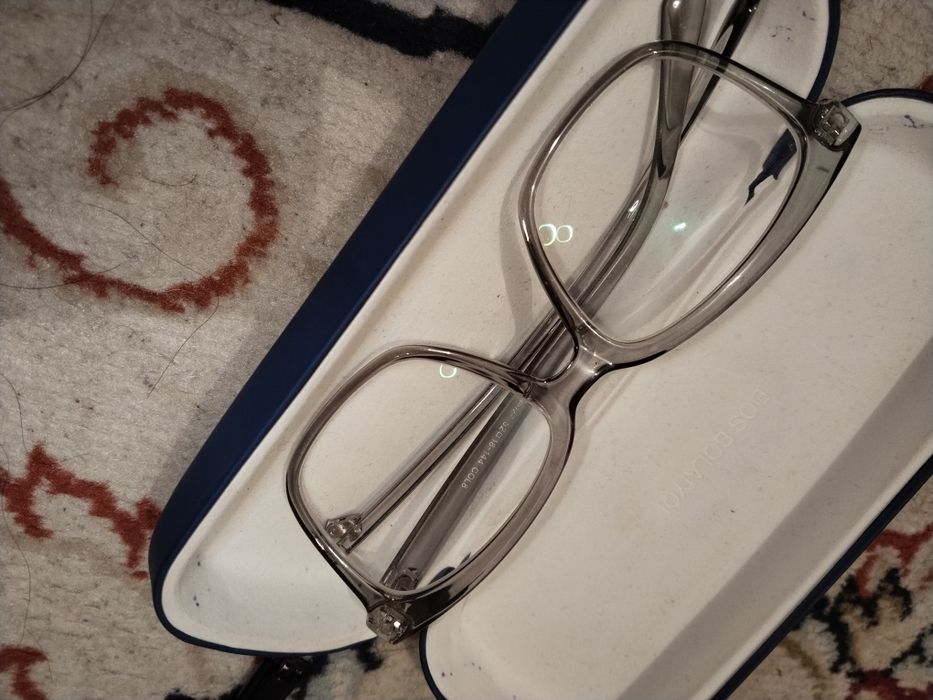 Очки с минусом нужен ремонт не дорого