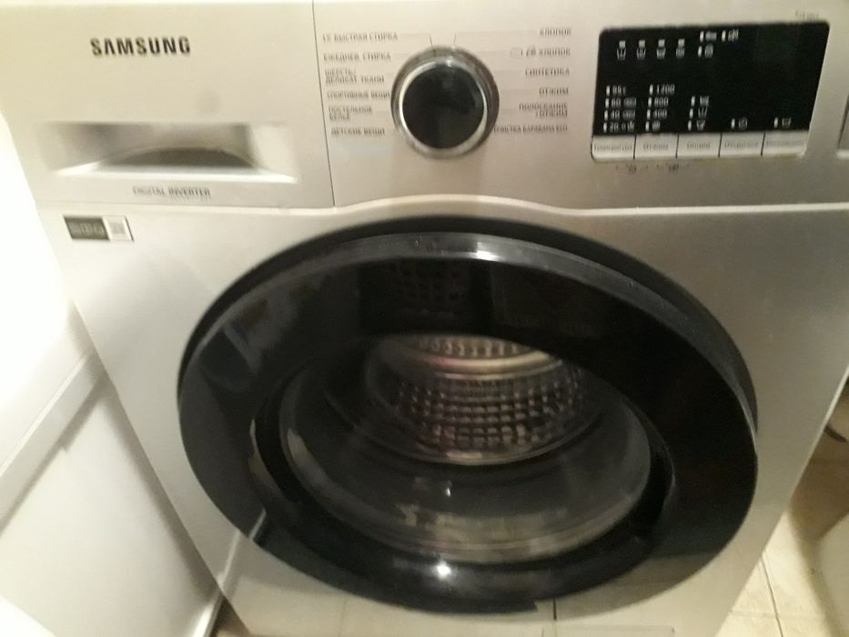 Продам стиральную машину