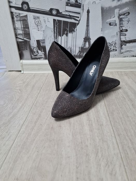 Продам туфли в отличном состоянии