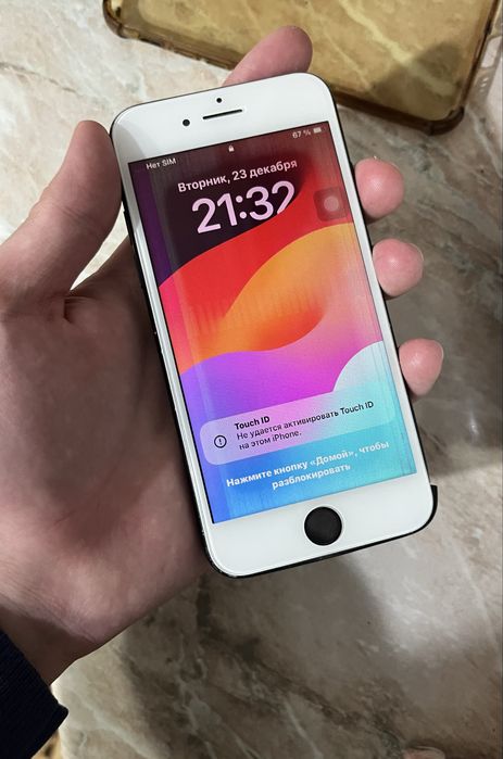 Айфон се2020 64гб