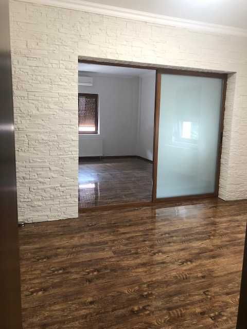 Vilă P+1, ultracentral- Vânzare sau închiriere pe termen lung