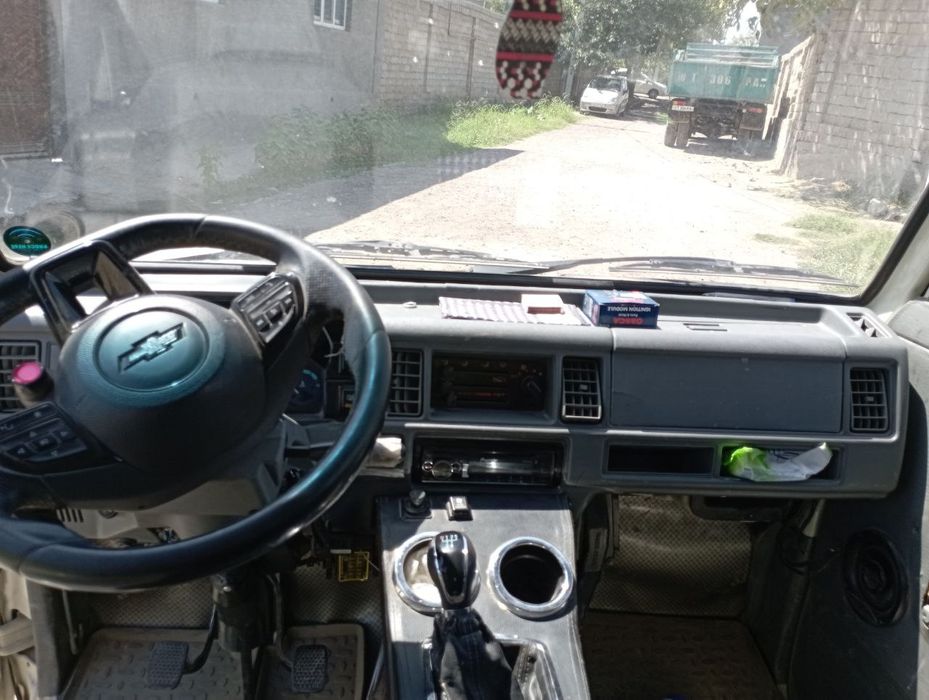 Damas mashinasi sotiladi