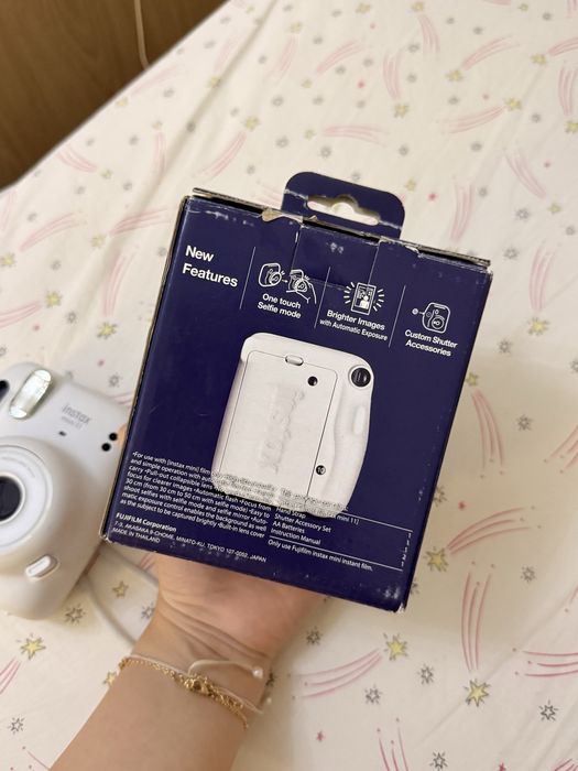 Камера Instax mini 11
