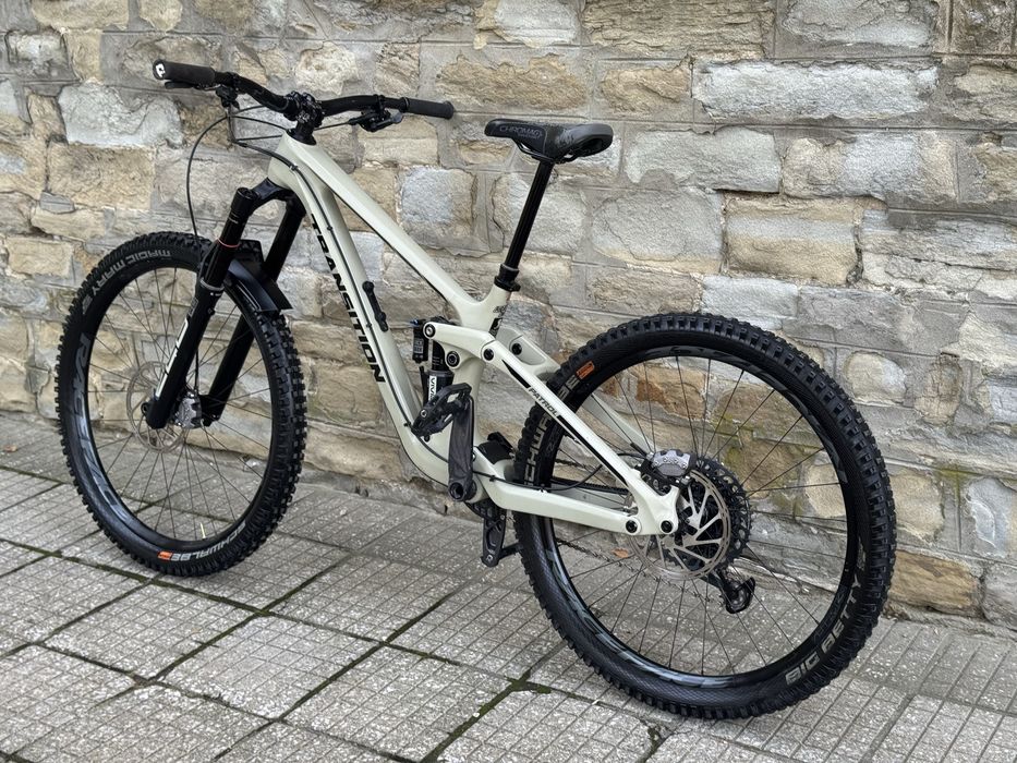 Планински карбонов велосипед TRANSITION PATROL  CARBON( L размер)