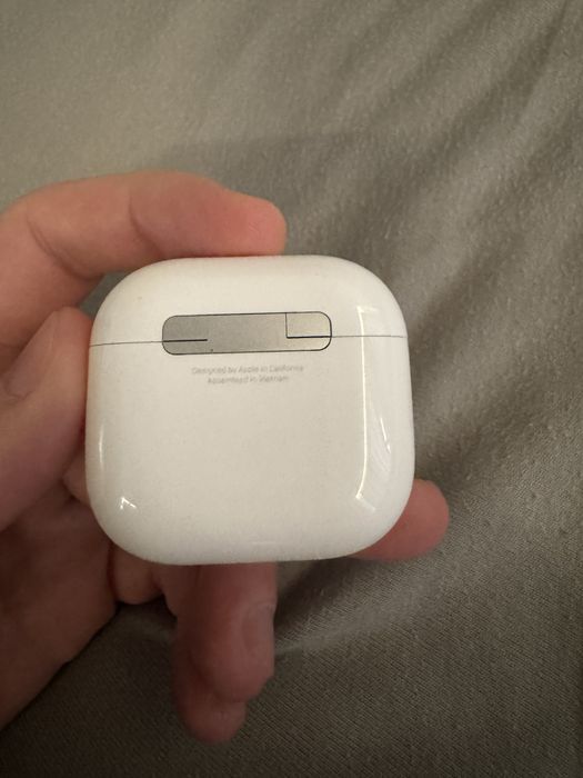 Оригинални Airpods 4 ANC в гаранция + кейс подарък
