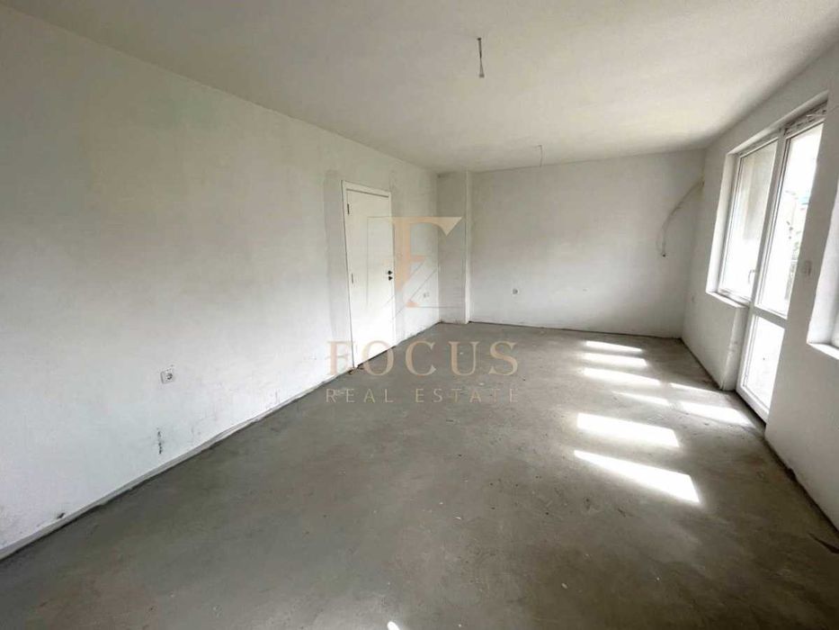 Продава се Тристаен апартамент в Пловдив, Христо Смирненски - 77 кв.м за 1254 €/кв.м - Снимка #4