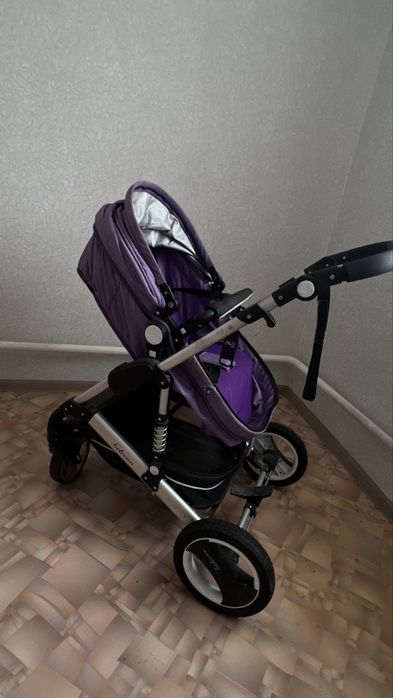 Продам коляску в отличном состоянии