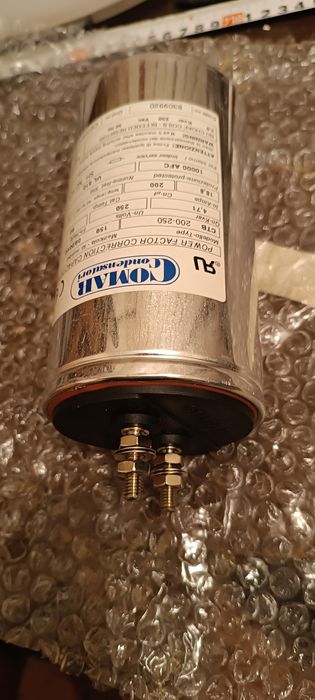 Конденсатор COMAR