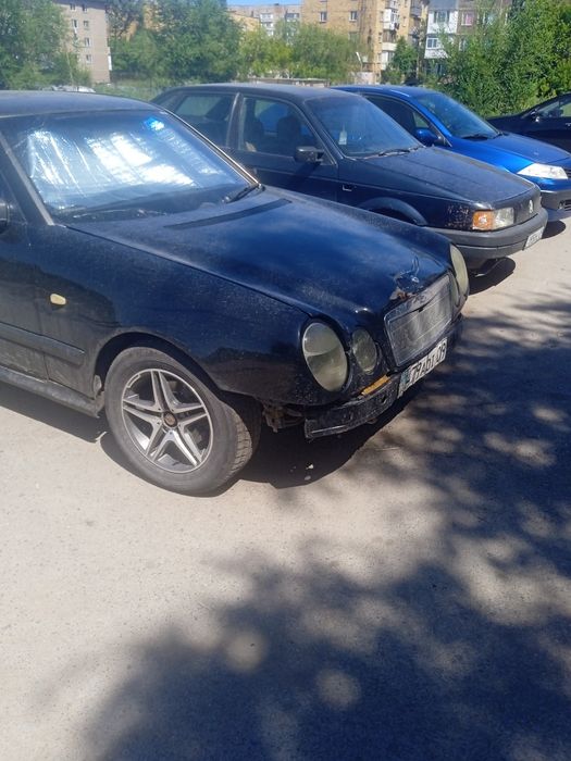 Продается мерседес w 210