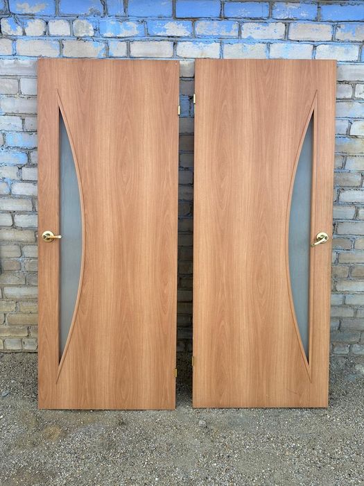 Продам дверное полотно