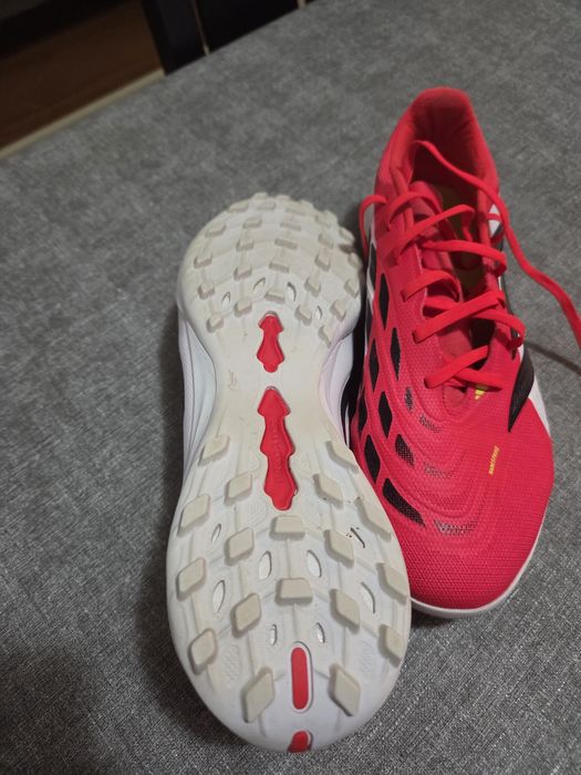 Стоножки Adidas Predator TF 43⅓ номер
