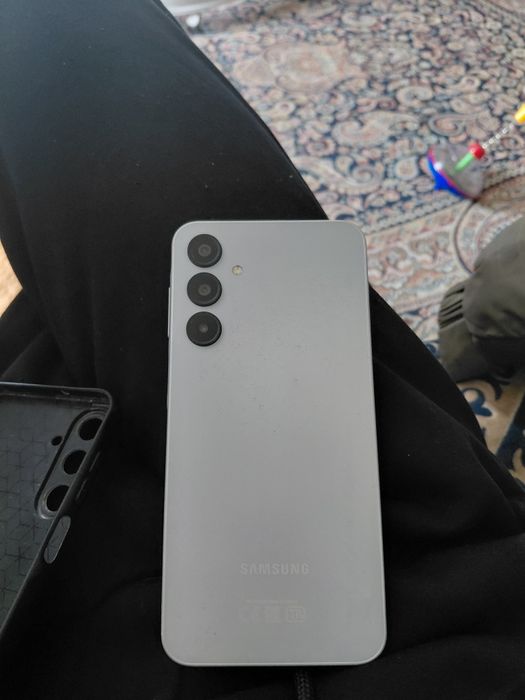 Самсунг А 16 в хорошем состояние