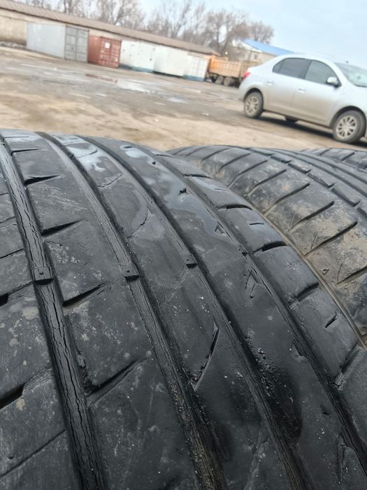 Продам комплект покрышек