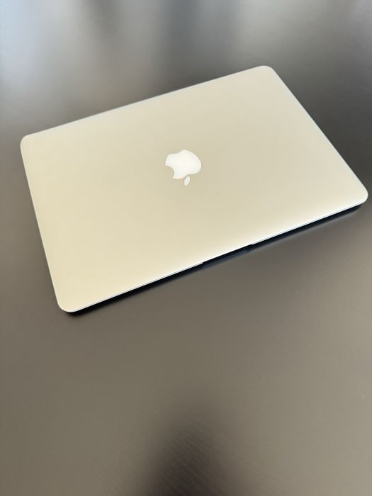 Apple Macbook Air 2013