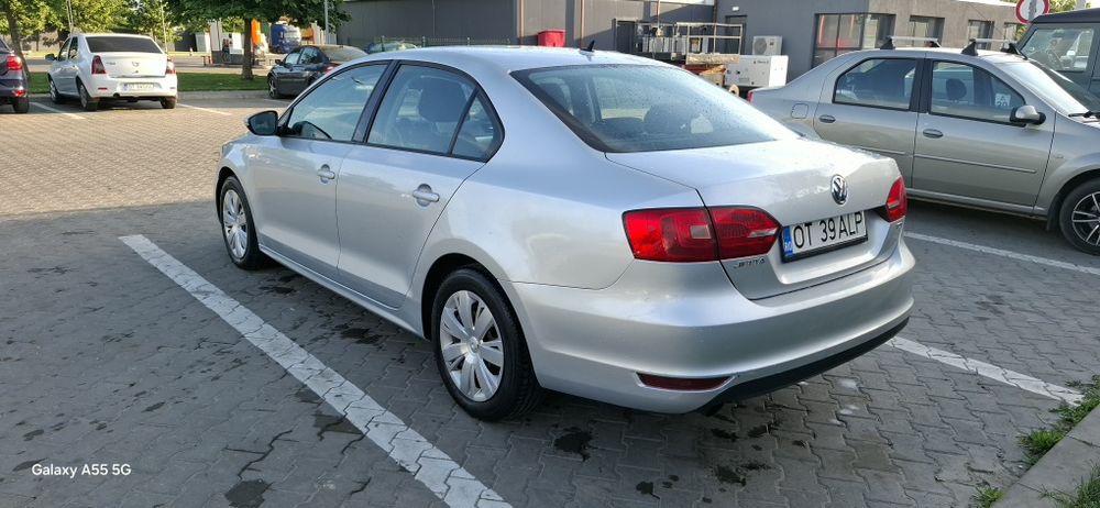 Vw   Jetta    an 2012