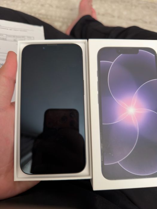 Продам Новый Айфон 17е/256Gb