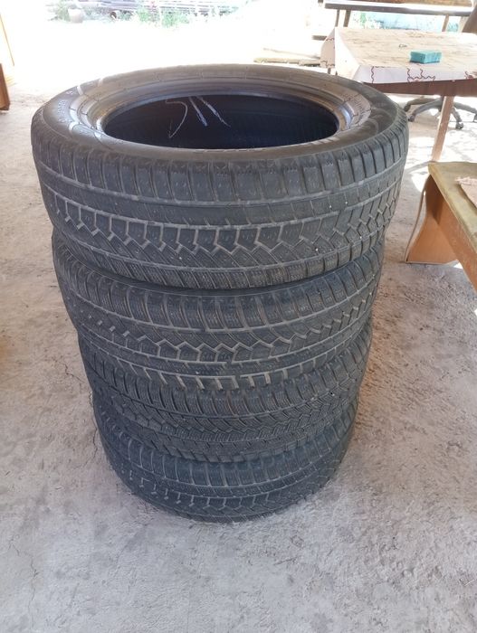 Продам шины Hifly Win-Turi 235/60R18