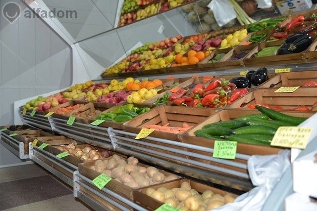 Щайги за търговско обзавеждане