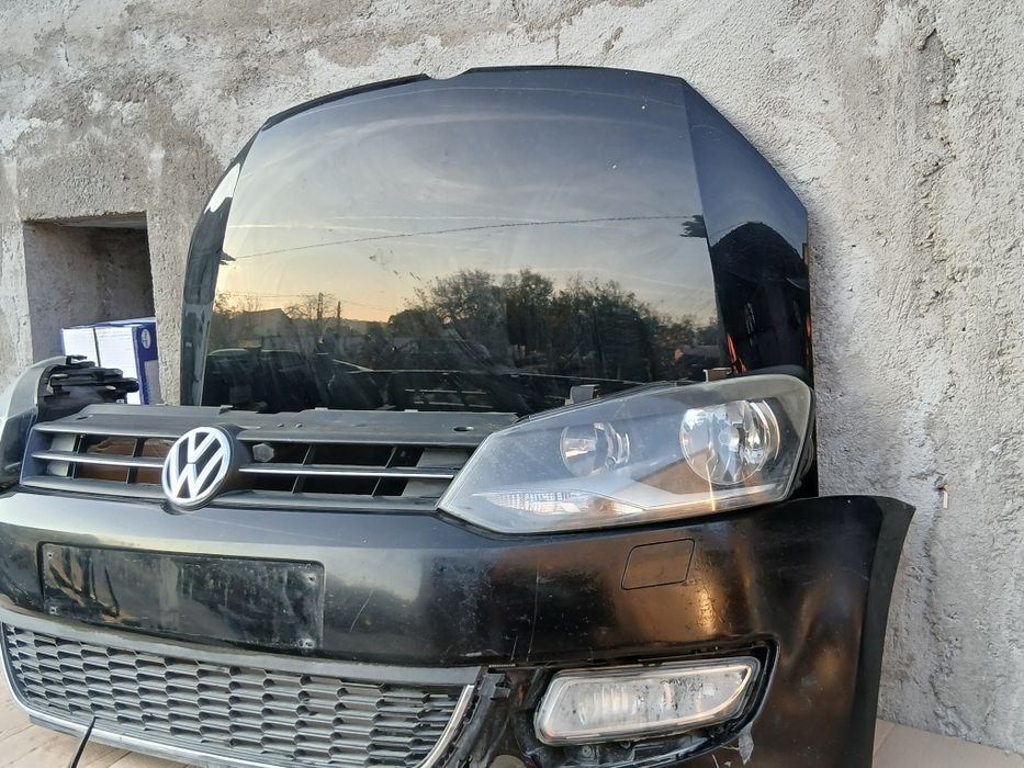 VW Polo 6R Far Aripa Tragar Grila Capota Radiatoare Proiector