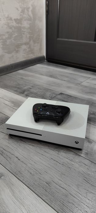 Xbox one S+ controller