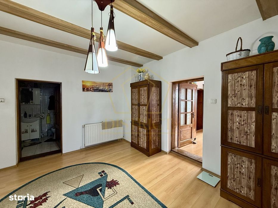 Duplex D+P+1E+M cu 7 camere | Utvin