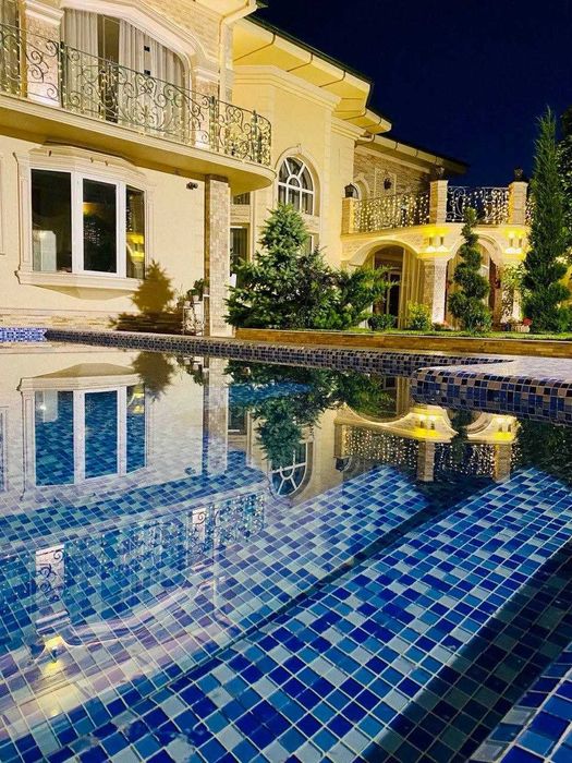 Яшнабад продается дом махалля Байкурган Соток9 Фасад35м  Ор Жигули Бар