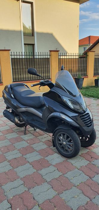 Vând scuter Piaggio 250 IE