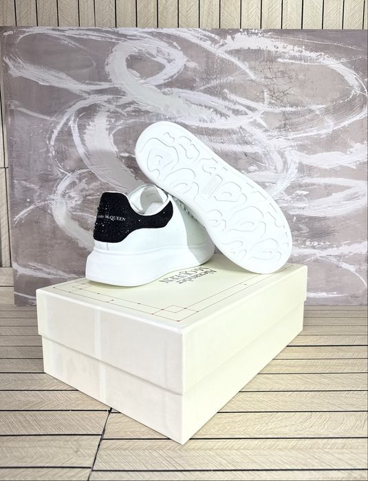 Alexander McQueen Black Crystals